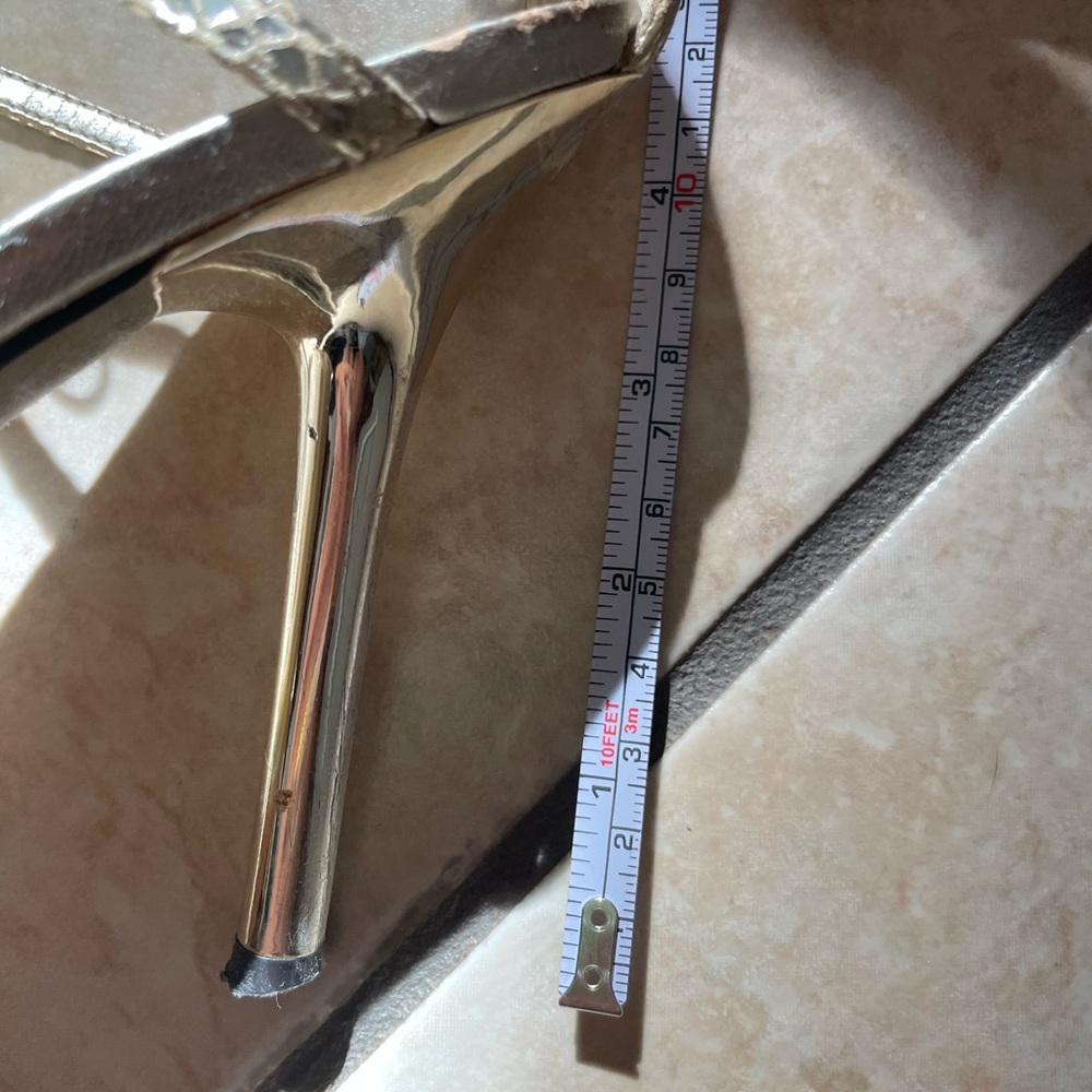 Guess Champagne Gold heels - Picture 7 of 9